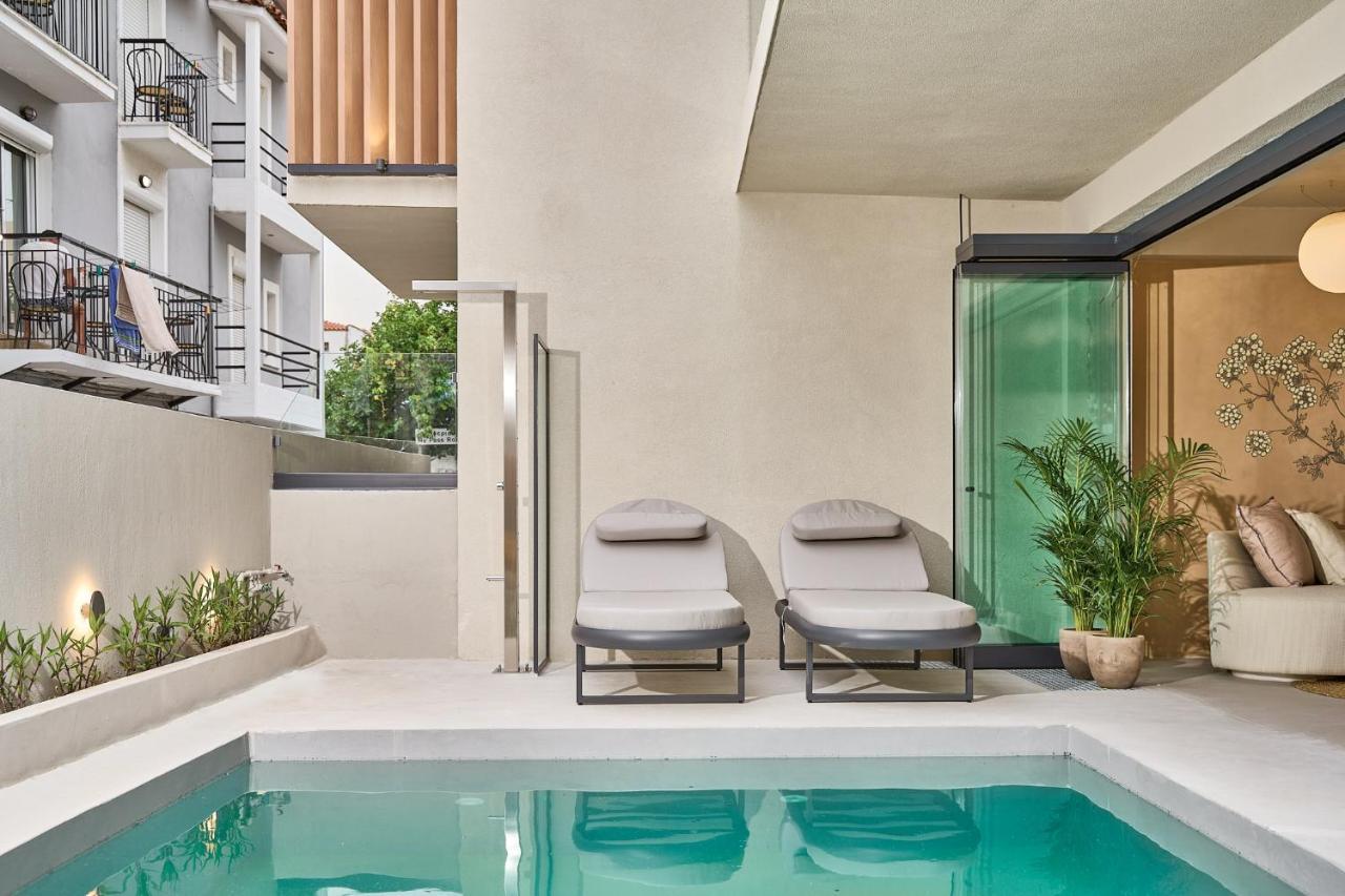 Senses Aparthotel 3*